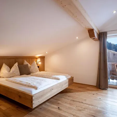 Haus Boarbauer Farm stay Kirchberg in Tirol